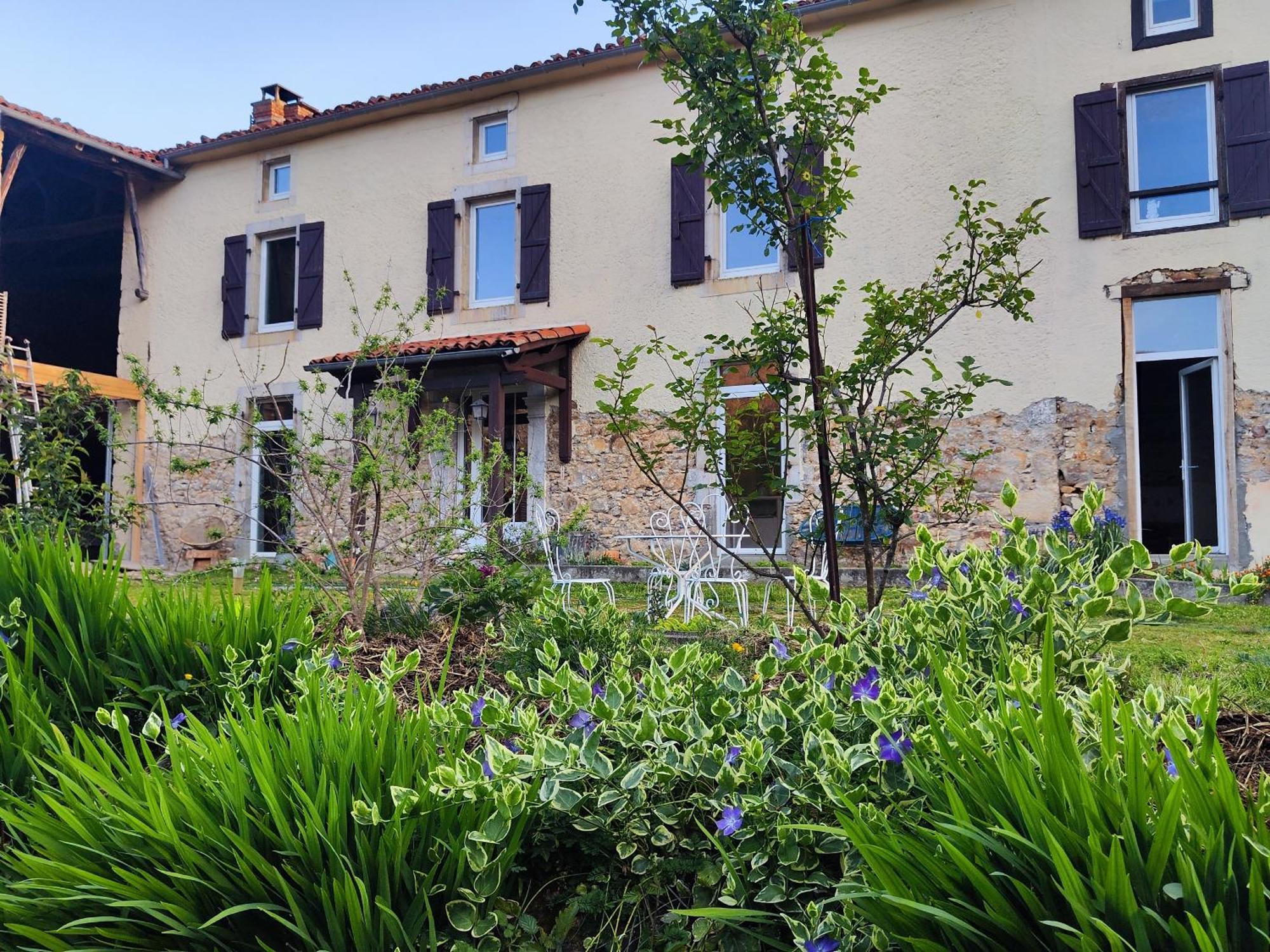 Maison Berthranet Seich Extérieur photo